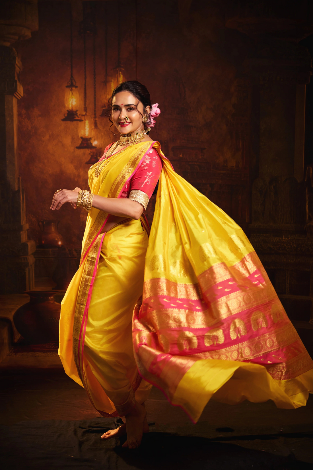 Jijamata Pure Cotton Silk 9-Yard Nauvari Paithani Saree With Morani Pallu