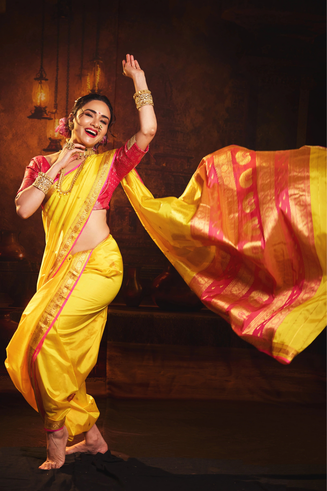 Jijamata Pure Cotton Silk 9-Yard Nauvari Paithani Saree With Morani Pallu