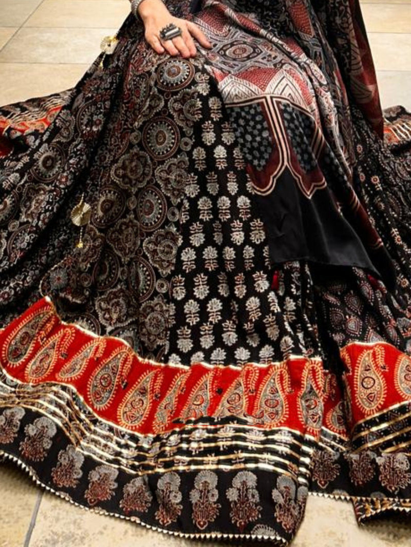 Navratri crop top skirt