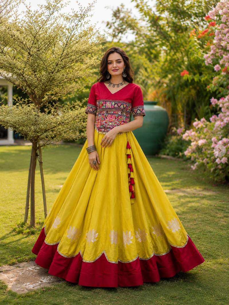 Raas Rang Kutchi Gamthi Navratri Lehenga Set