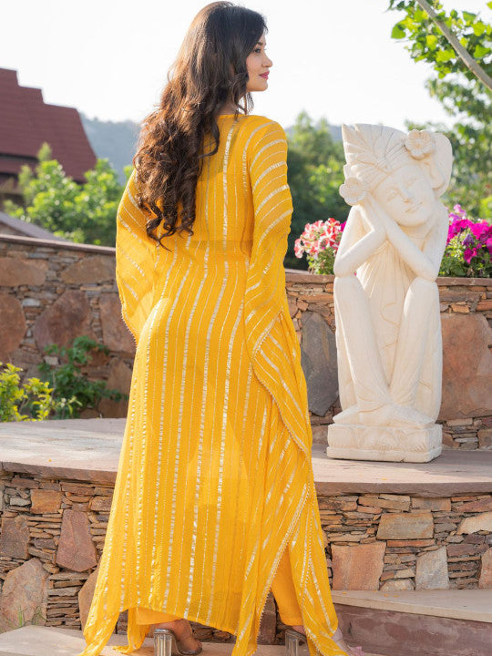 Laal Sitara Striped Kaftan Set