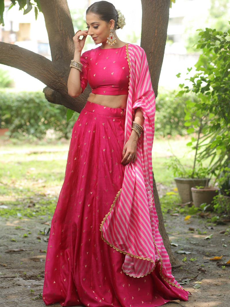 Zari buti work lehenga