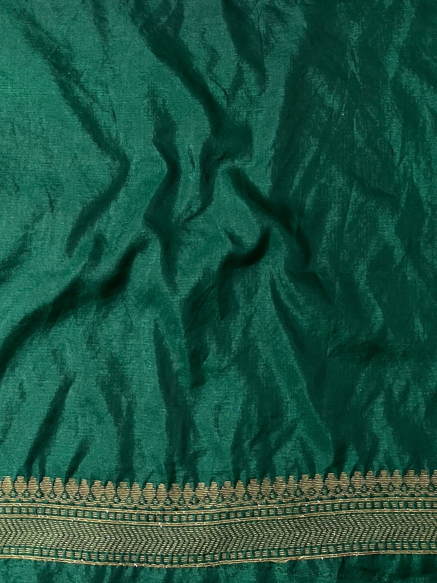 Banarasee Green Semi-Chiffon Zari Saree