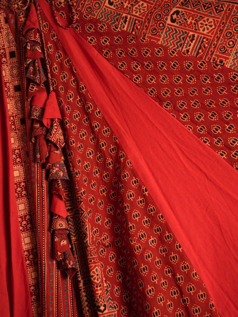 long red skirt for party wear
