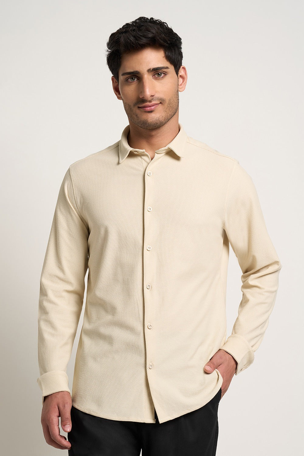 Collared shirt for men