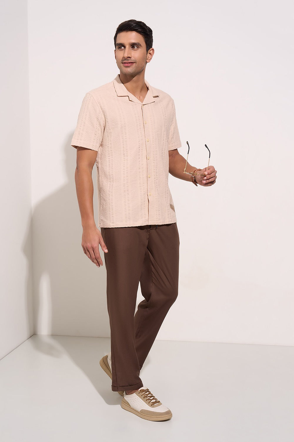 Short sleeve textured shirt