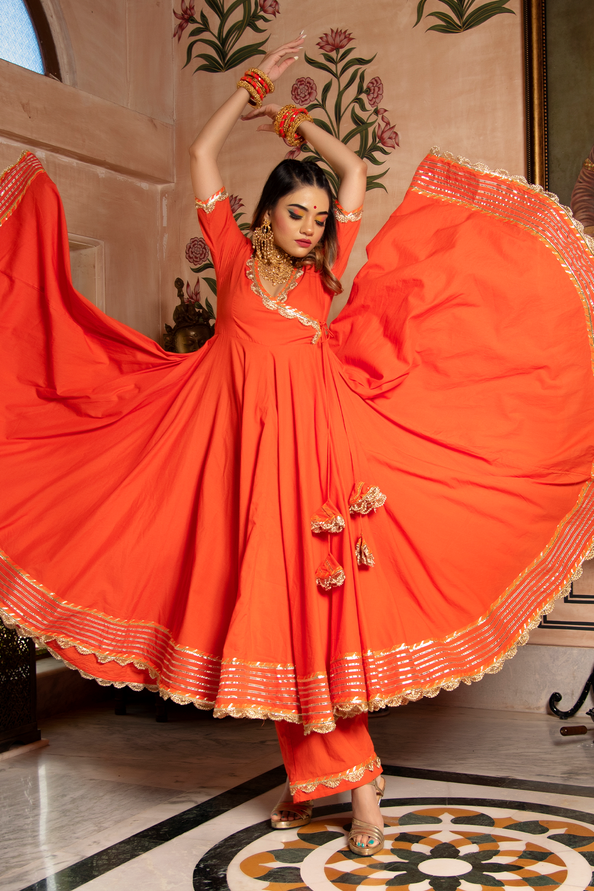 Traditional ethnic wear for women