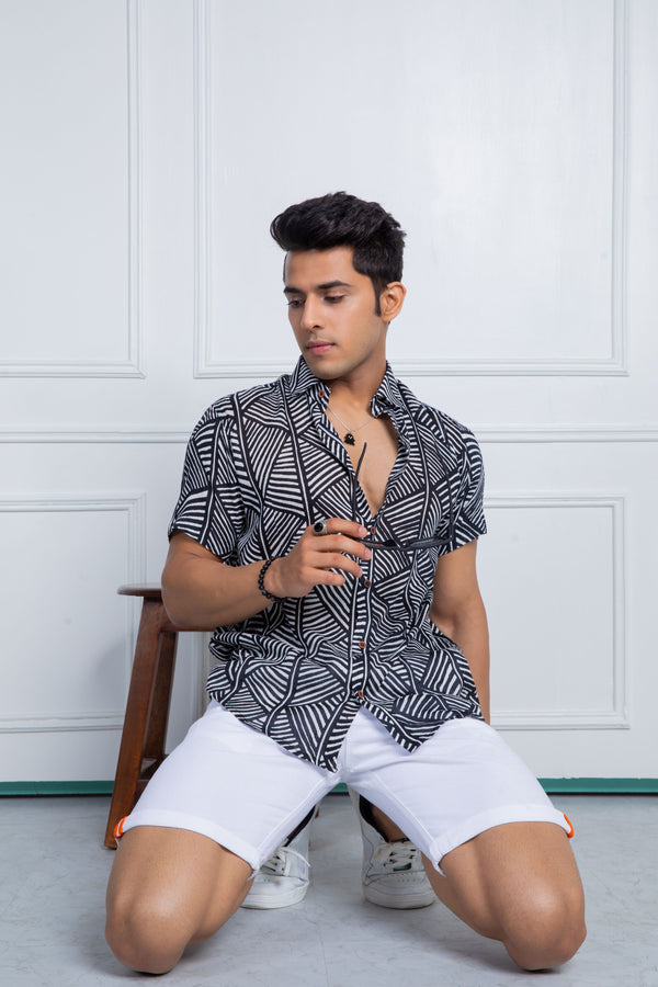 Lightweight casual cotton shirt