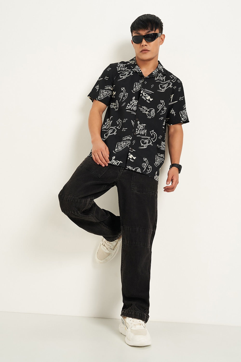 Men’s camp collar shirt