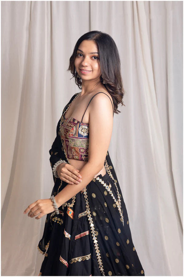 black festive skirt set