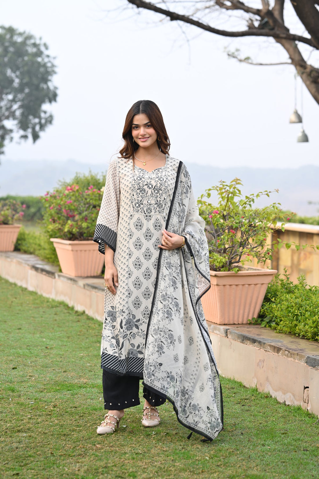 Black White Block Print Suit Set