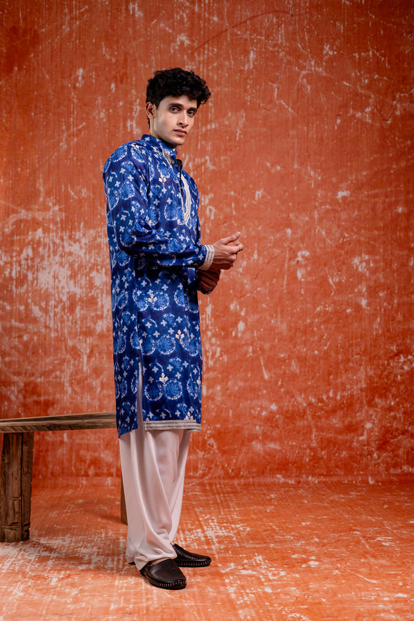 Lightweight Indian kurta for men