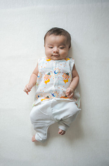 White Ganesha Jhabla Set for Newborns