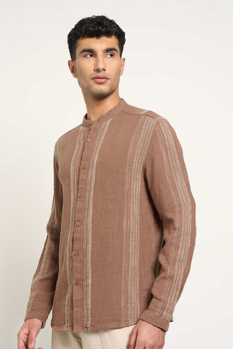 Relaxed fit shirt with full sleeves