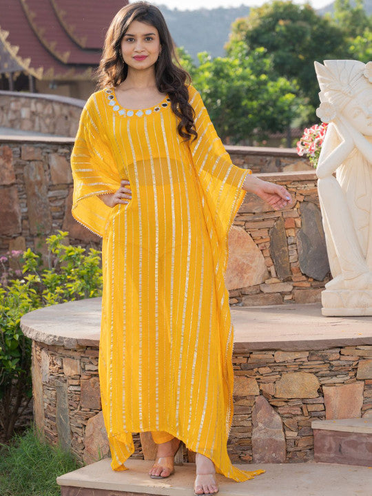 Laal Sitara Striped Kaftan Set