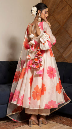 Gotta lace Anarkali set
