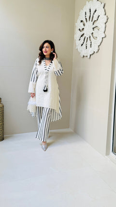 Lightweight festive wear