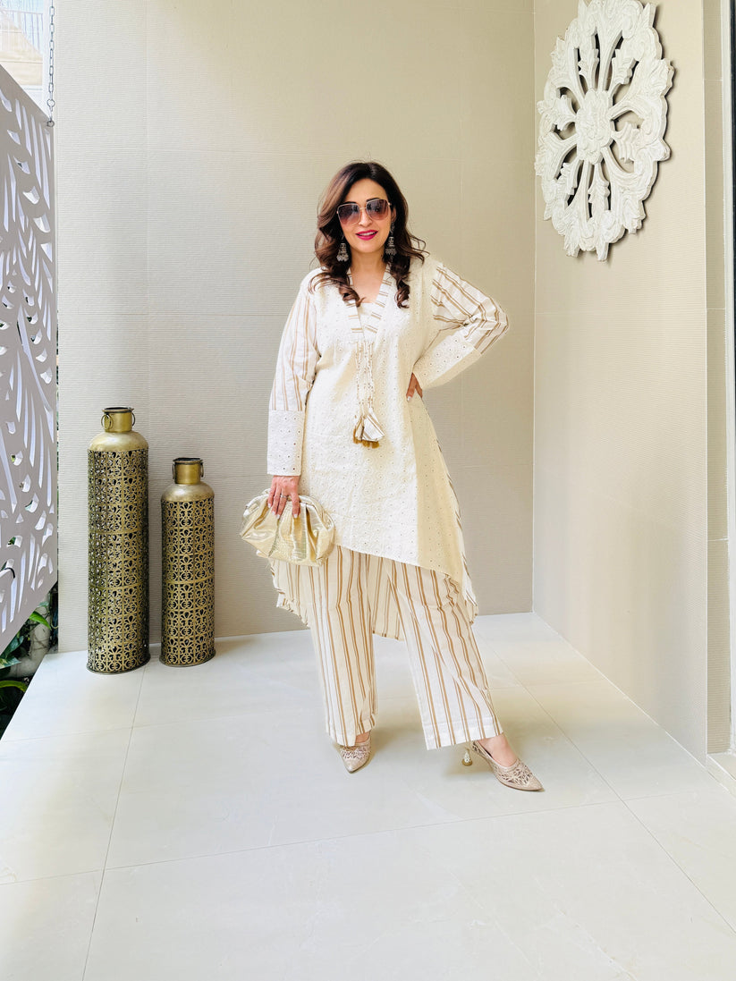Casual traditional attire