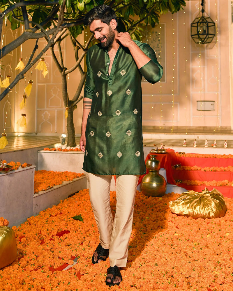 Chanderi Dark Green Embroidered Kurta