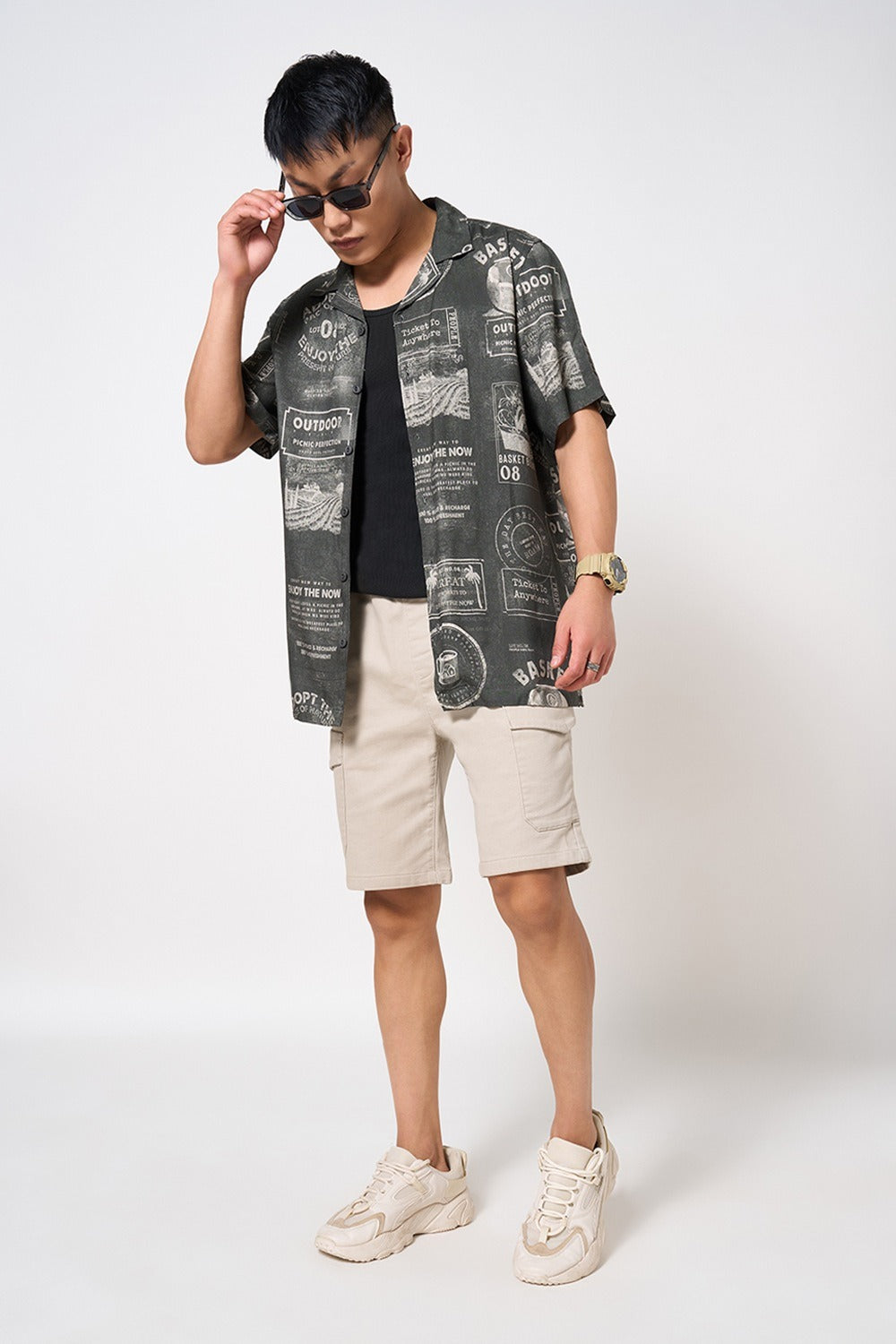 Men's abstract print half sleeve shirt