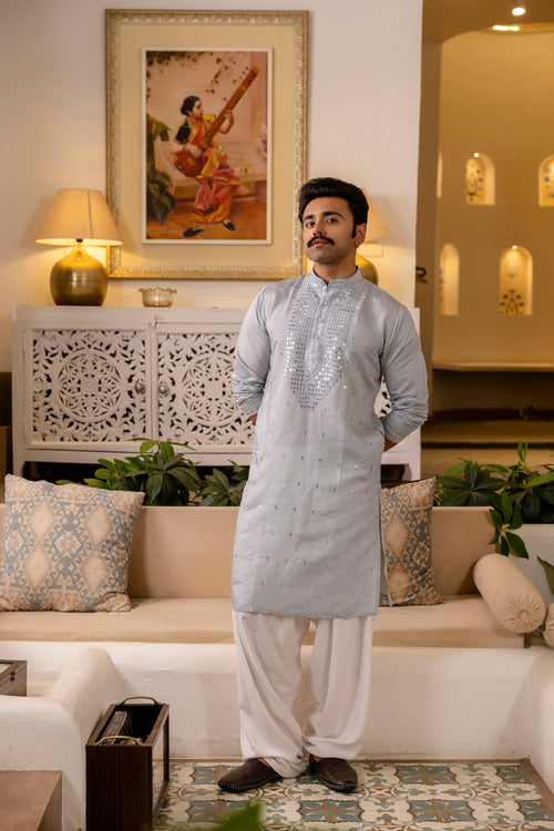 Kurta with mandarin collar