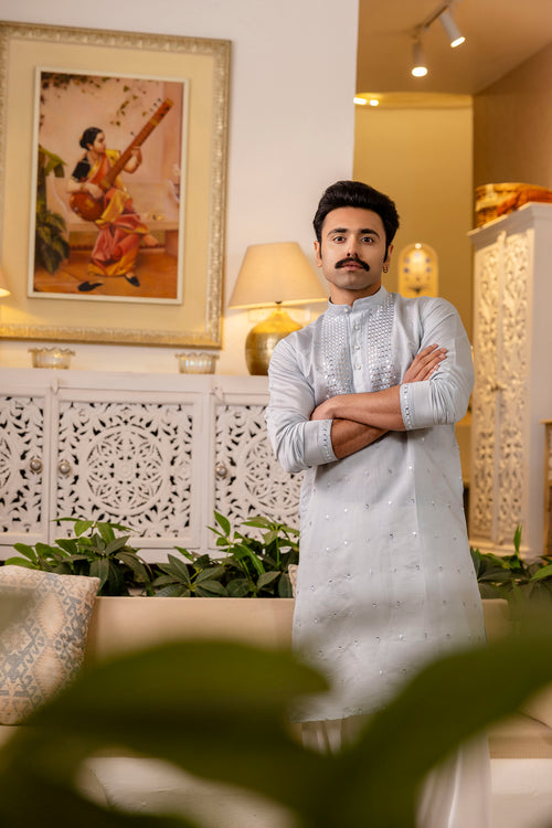 Embroidered neckline kurta