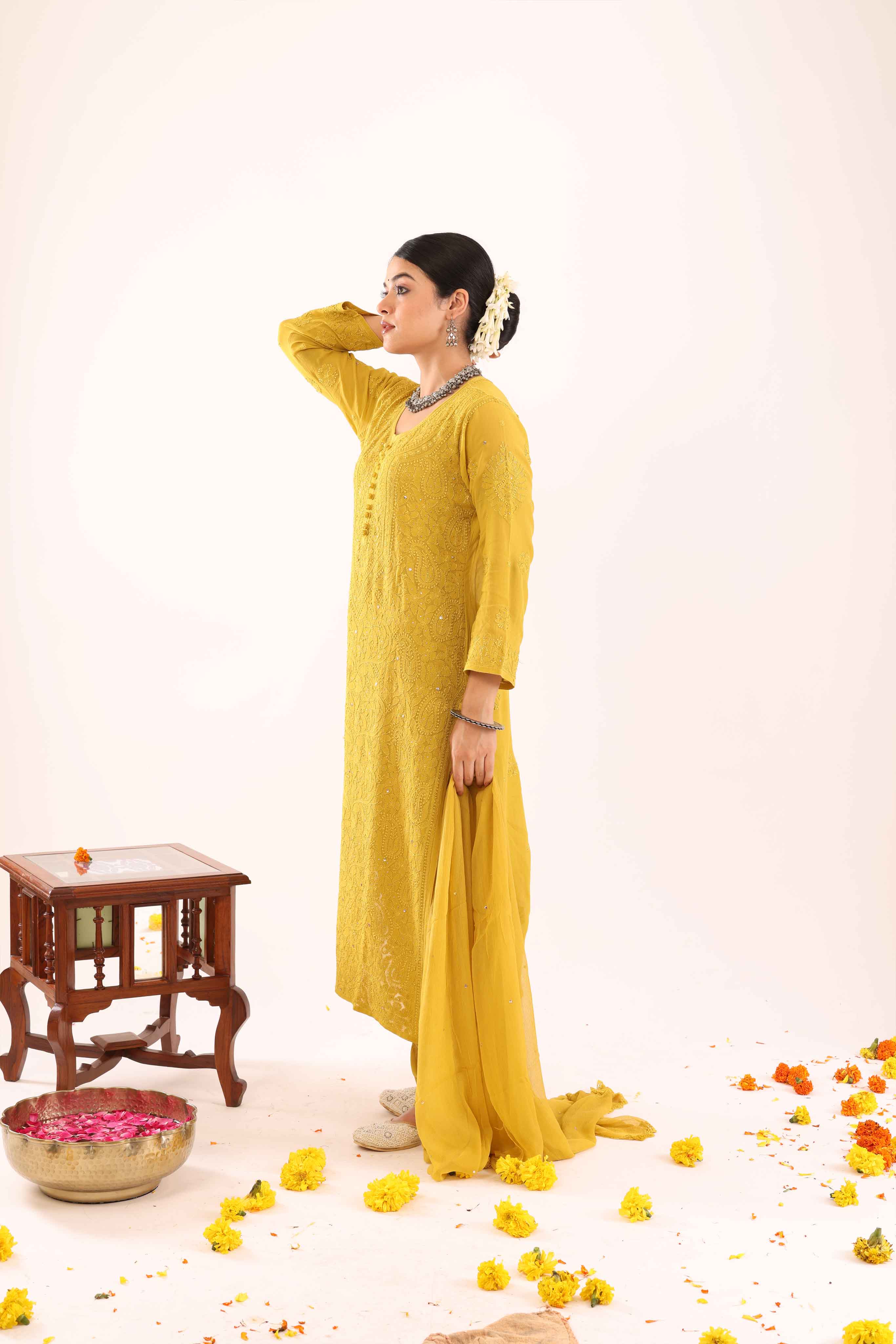 viscose chikankari suit