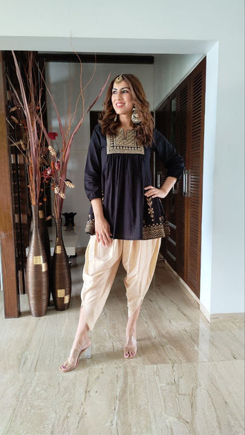 zari embroidered kurta with dhoti pants