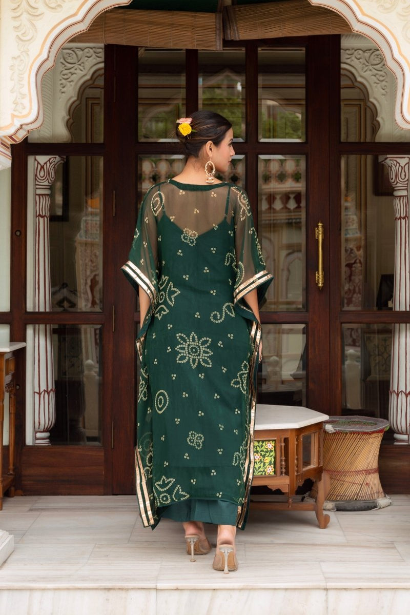 Women’s festive kaftan outfit