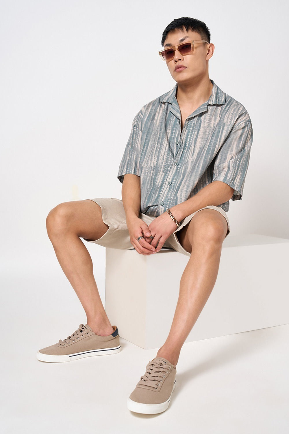 green casual shirt outfit