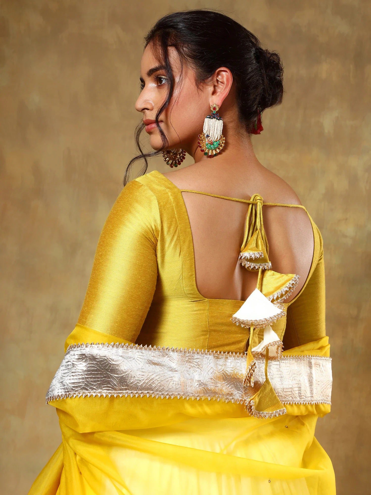 organza dupatta lehenga