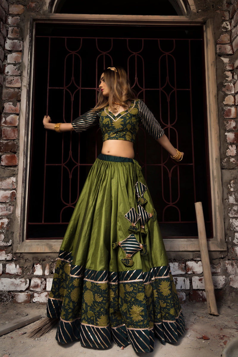 Green Cotton Silk Lehenga With Net Dupatta