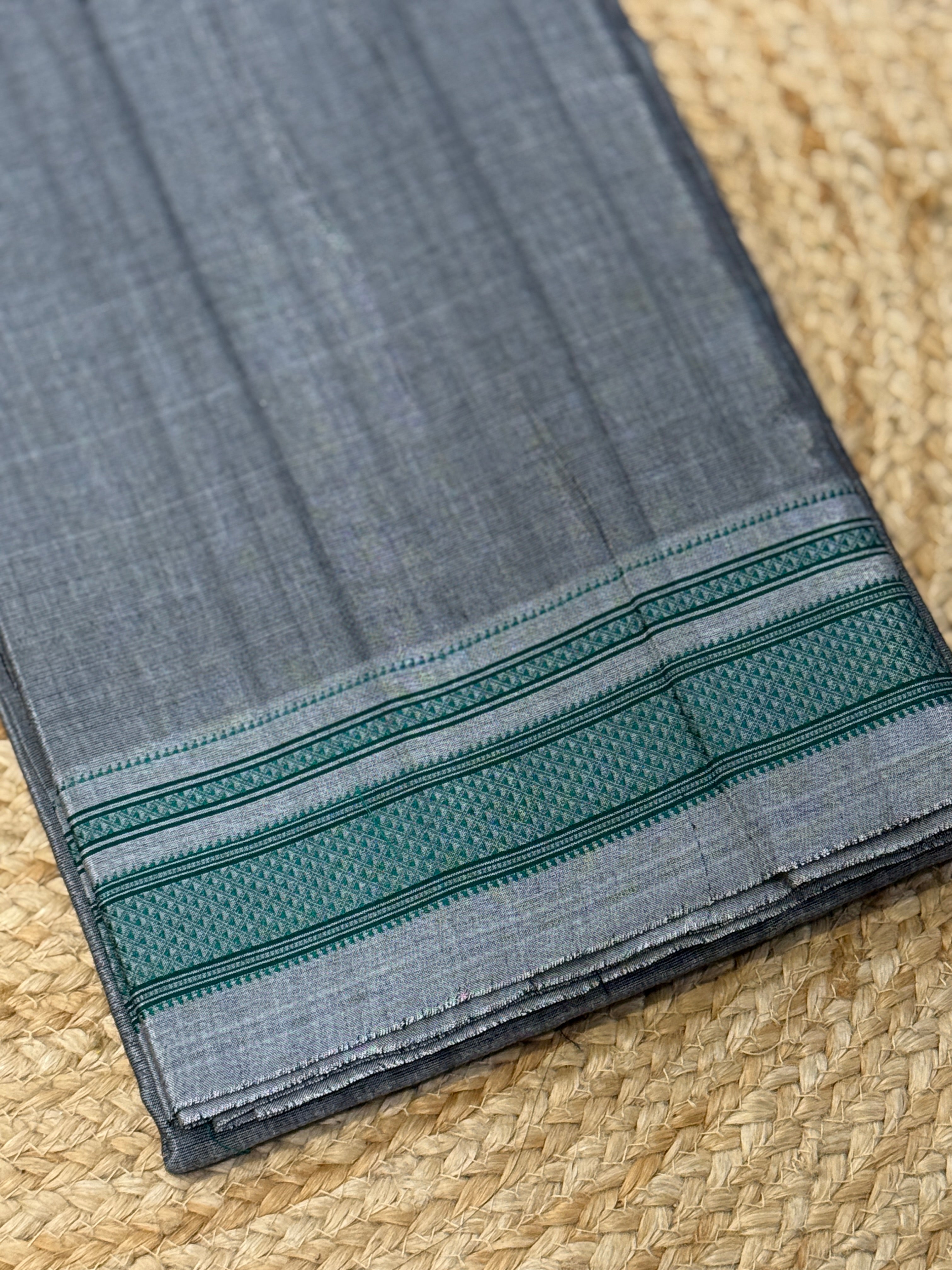 Viscous Ilkal Saree with Silk Pallu – Chikki Paras Border