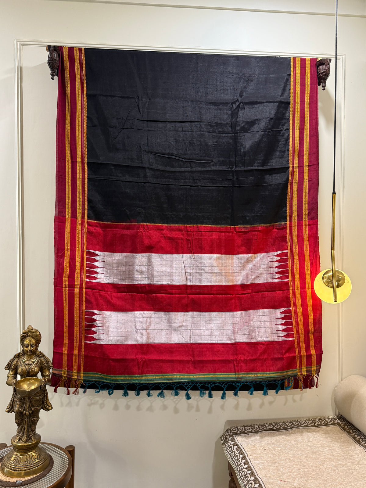Women's Handloom Ilkal Saree with Gayatri Border