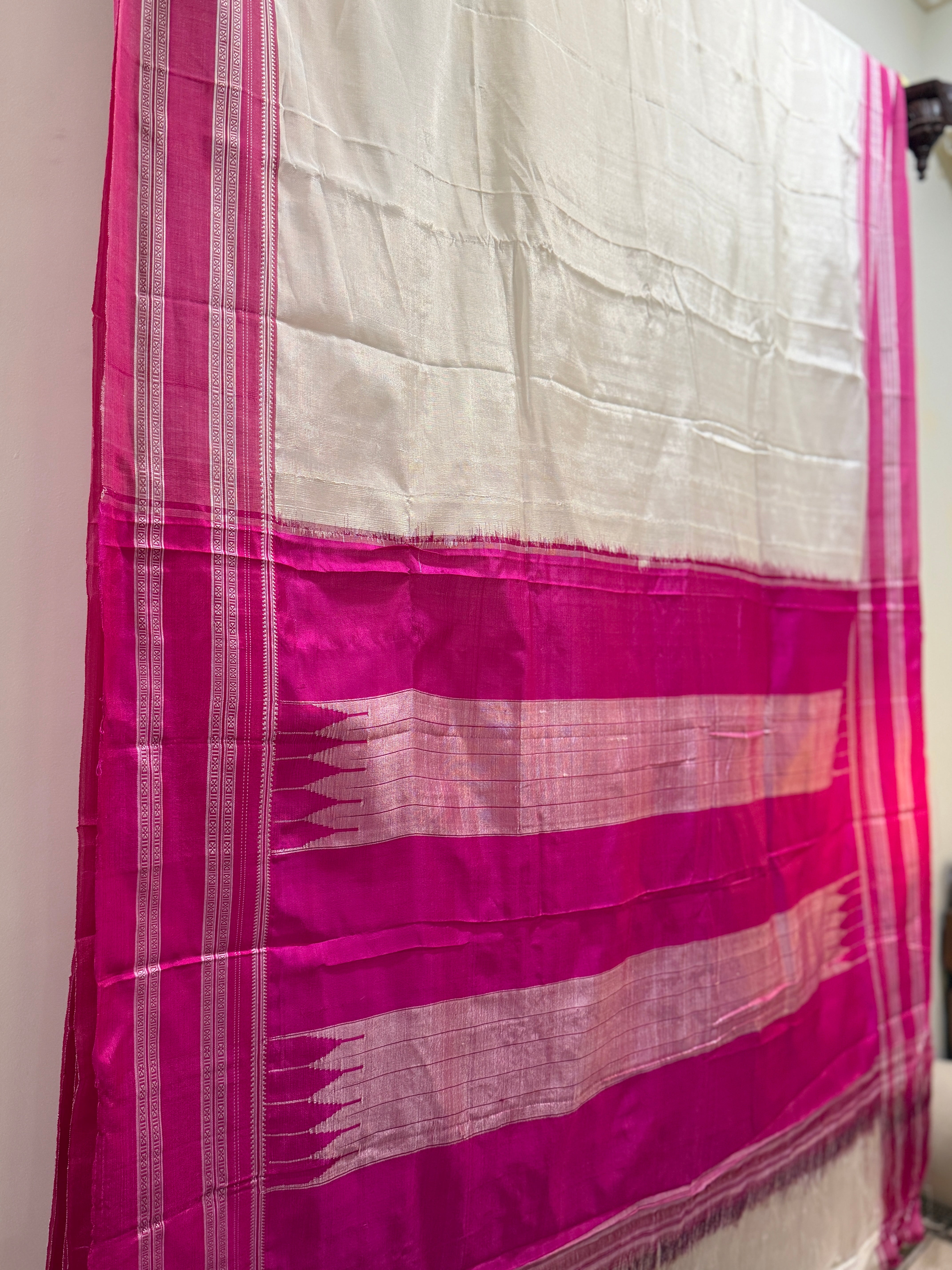 Handwoven Ilkal saree