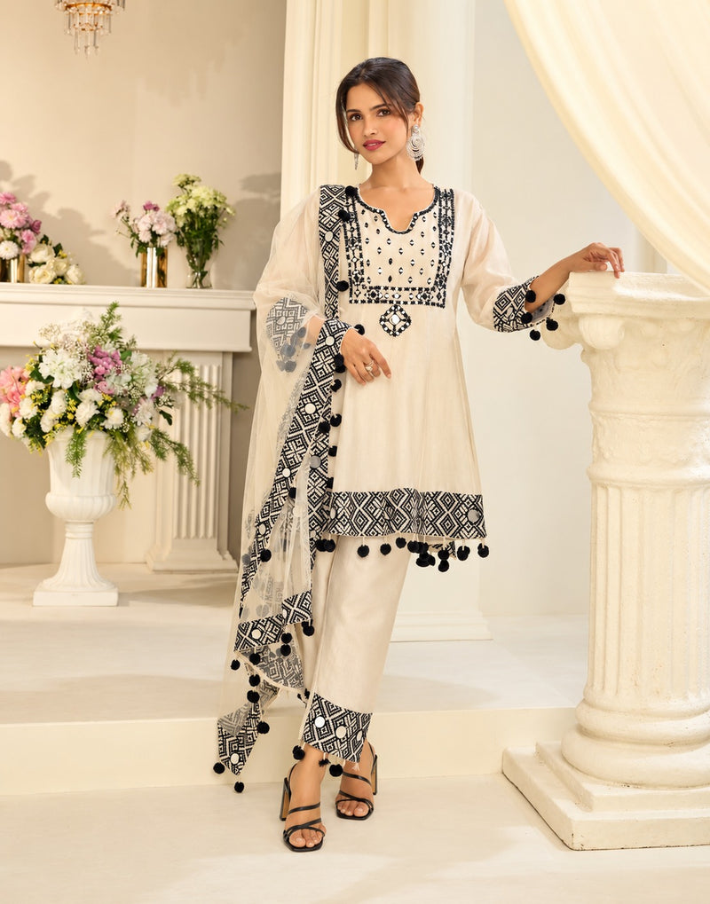 Kaali Rangrez Anarkali Set