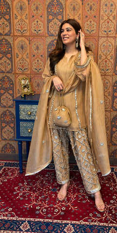Meherbaan Noor Embroidered Set