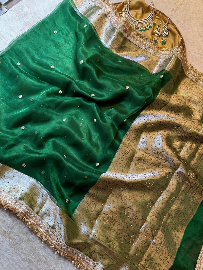 Shahi Amethyst Sitara Border Banarasi Saree