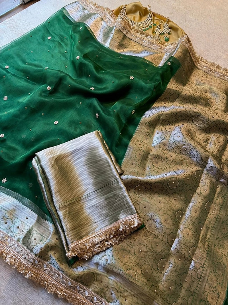 Shahi Amethyst Sitara Border Banarasi Saree