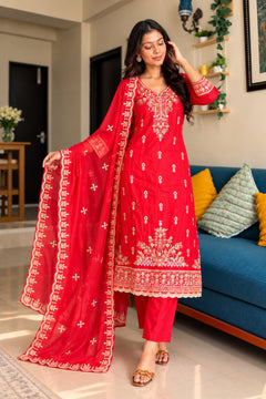 Laal Noor Embroidered Kurta Set