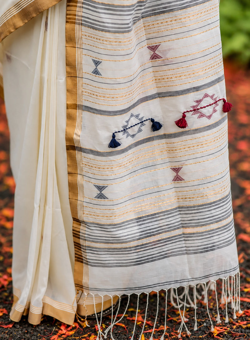 Ivory Grace Handloom Saree