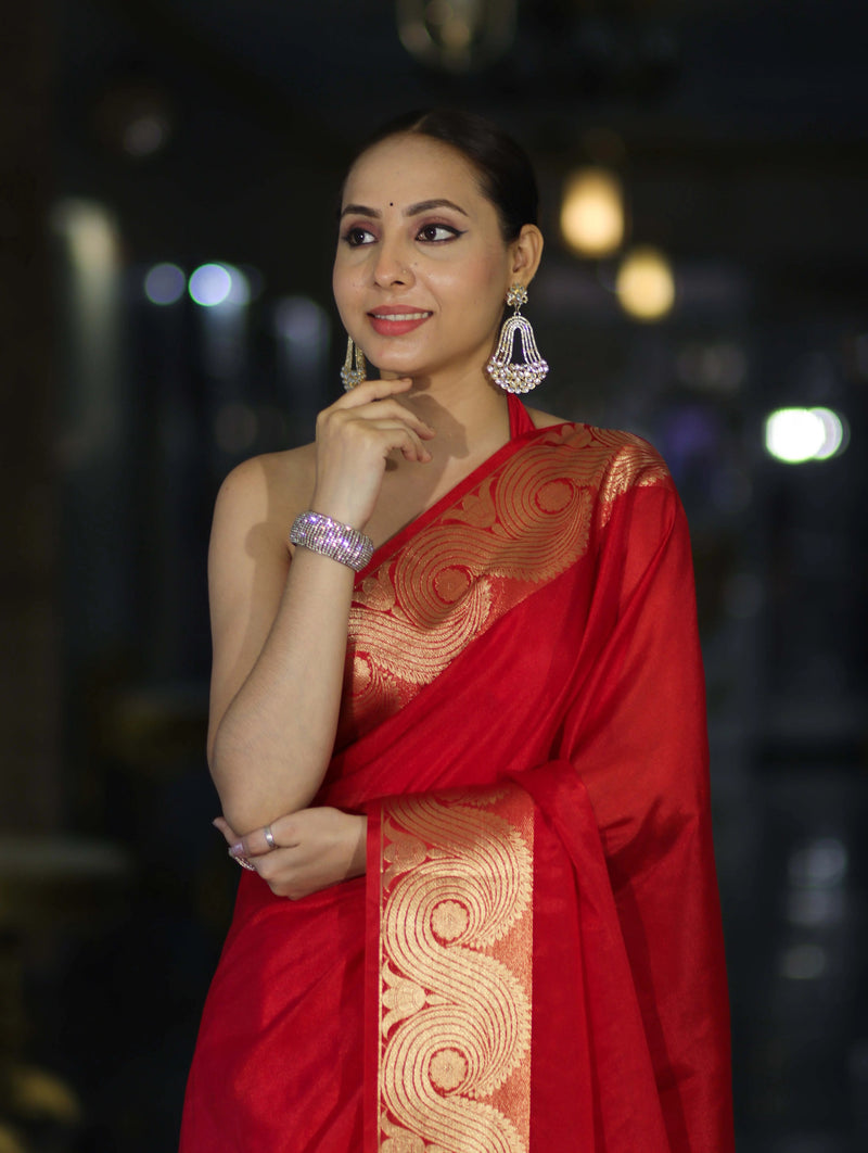 Red Banarasi Handloom Silk Saree with Rich Gold Zari Border & Designer Pallu