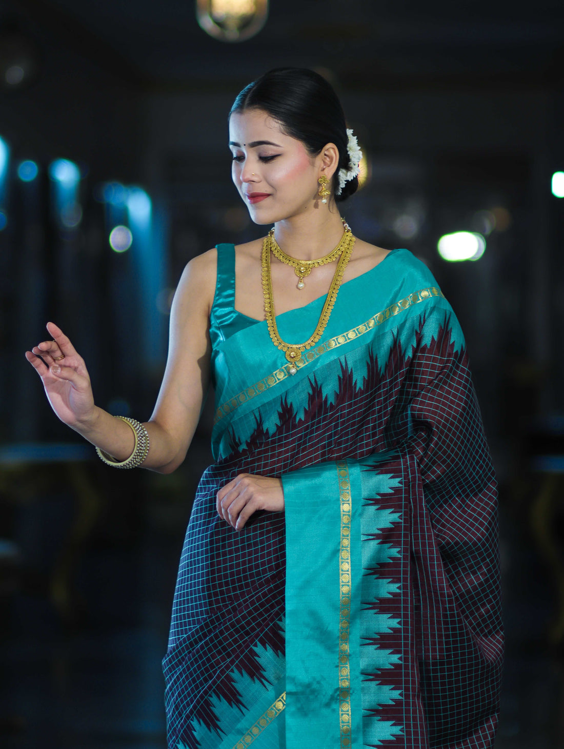Banarsi Maroon Ikat Patterned Silk Saree