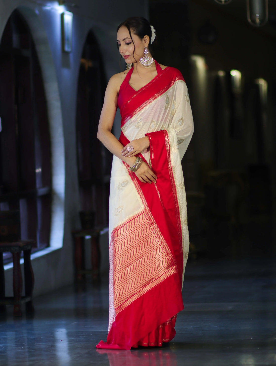 Banarasi Handloom Silk Saree with Rich Contrast Border & Zari Butti