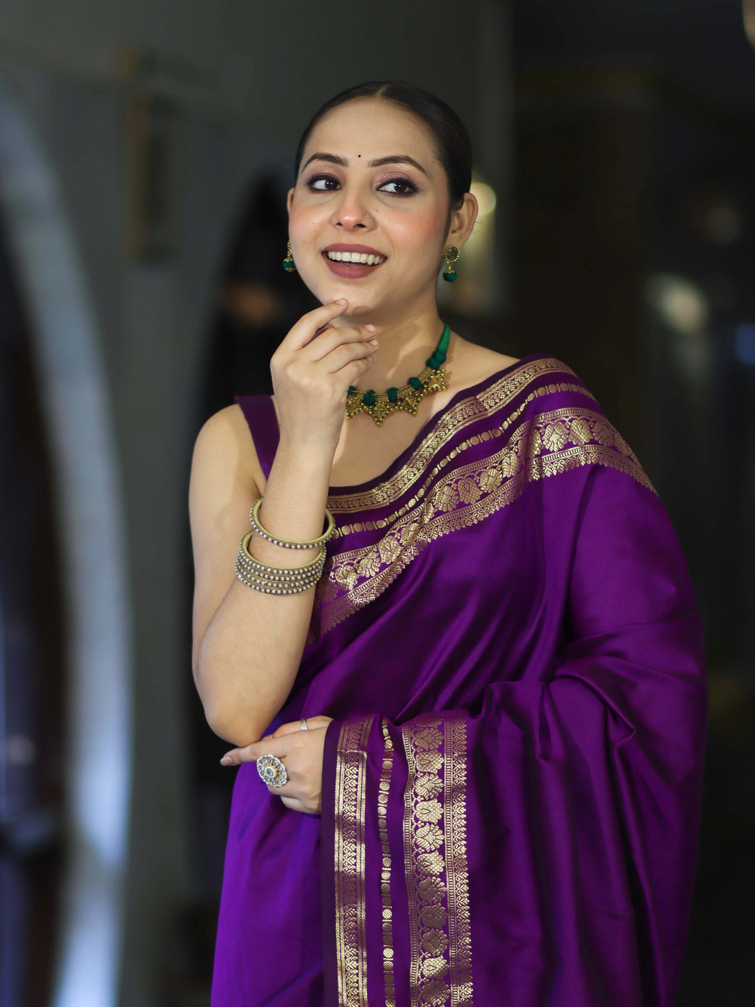 Banarasi Handloom Semi Silk Saree with Intricate Zari Border