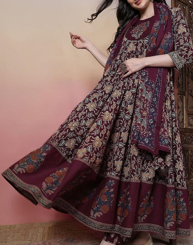 Noor Zareen Anarkali Suit Set