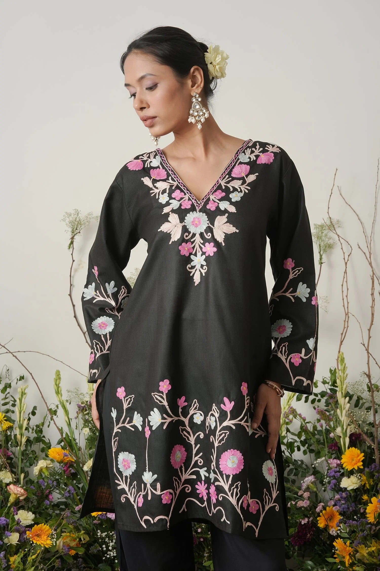 Cotton Black Ishita Kashmiri Aari Kurta
