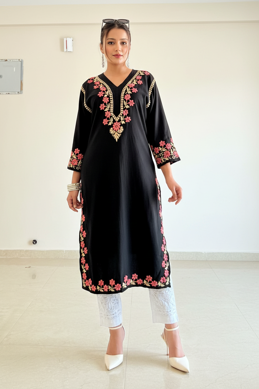 Noir Bloom Multi Thread Chikankari Kurti