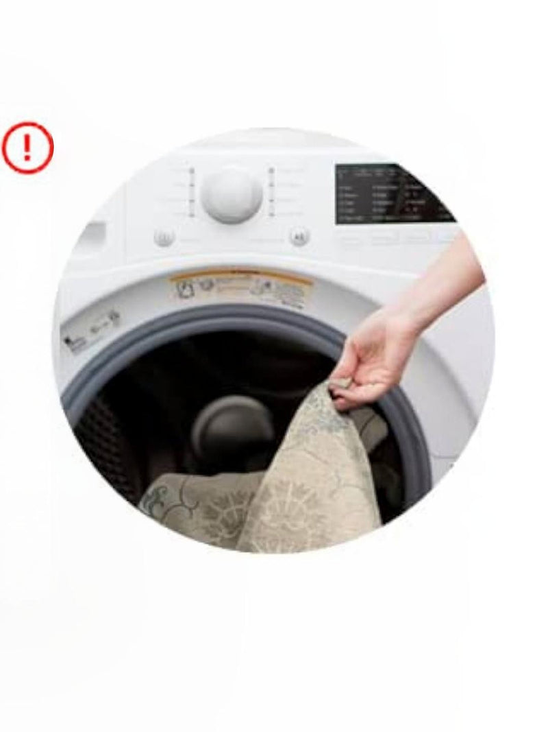 Jacquard Silk Table Runner with Cushion Set