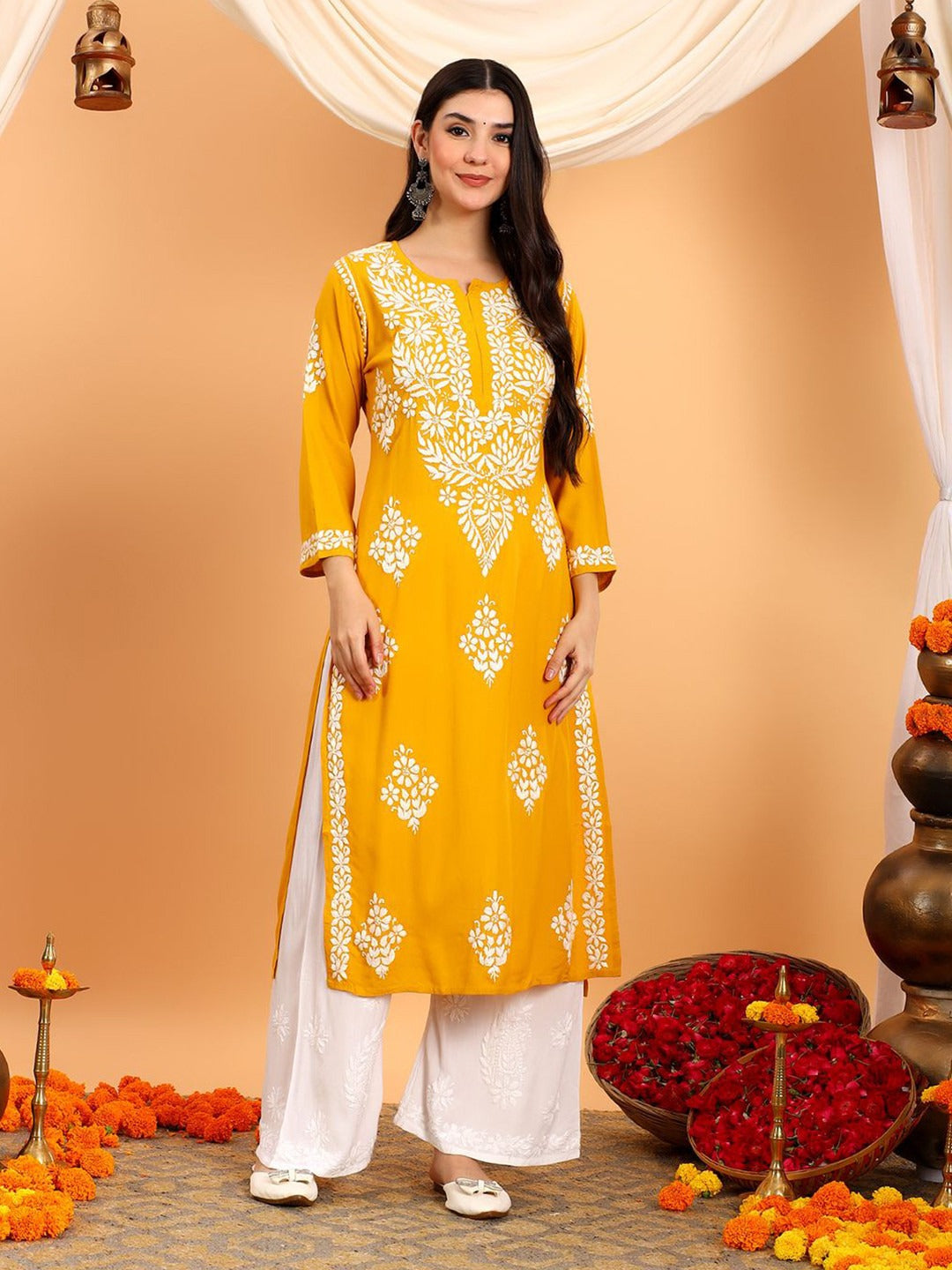 Embroidered Chikankari Ethnic Motifs Indie Kurta